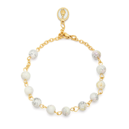 Mondo Cattolico Bracelet 20 cm (7.87 in) / 6 mm (0.24 in) Gold-tone Metal Bracelet with White Variegated Beads