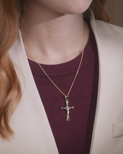 Yellow Gold Crucifix Pendant With Detail and Modern Style White Gold Corpus