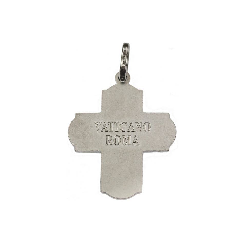 Scapular Medals | da Piazza San Pietro su MONDO CATTOLICO